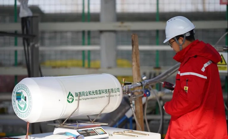 国内首个吨级液氢eVTOL试飞成功(图1)