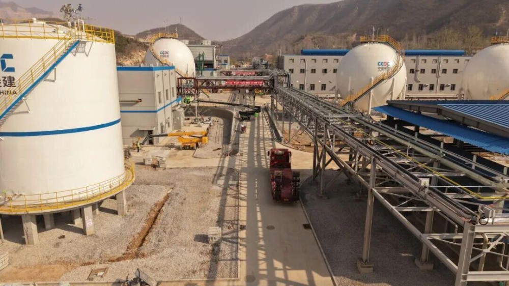 中国能建投资建设的石家庄光伏制氢项目,产出第一方绿氢!(图2) 中国能建投资建设的石家庄光伏制氢项目,产出第一方绿氢!(图2)