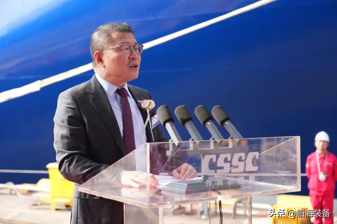 外高桥造船首制10800车LNG双燃料汽车运输船顺利命名(图4)