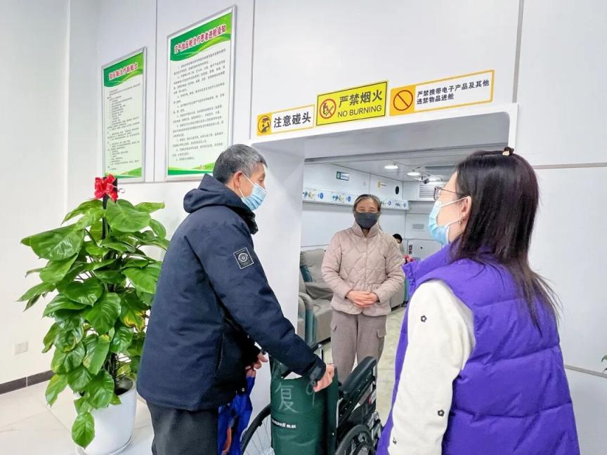 石景山医院高压氧舱新舱启用!诊疗服务全面升级(图6) 石景山医院高压氧舱新舱启用!诊疗服务全面升级(图6)