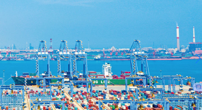 发力新能源设施建设，港口低碳化作业更加普及 | 《两会进行时·低碳之路》系列报道之三(图3)