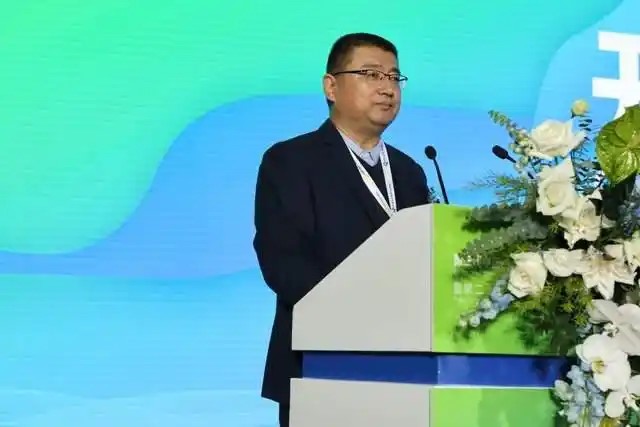 首钢气体深耕行业创新 2025中国气体协会系列展会在成都盛大举办(图2)